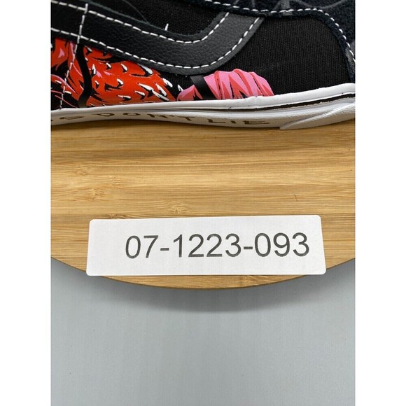 Vans Shoes Mens 10 Stranger Things SK8-Hi High Top Reissue Skate Sneakers Black - Picture 16 of 16